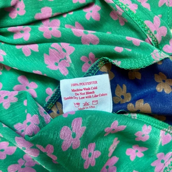 Lisa Says Gah for UO Angie Floral Colorblock Tee, Green Pink and Blue, Size XS - Picture 11 of 15